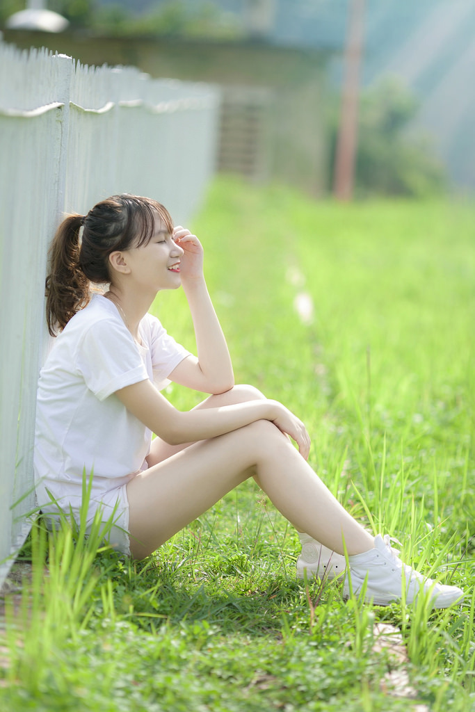 男女一进一出动态图